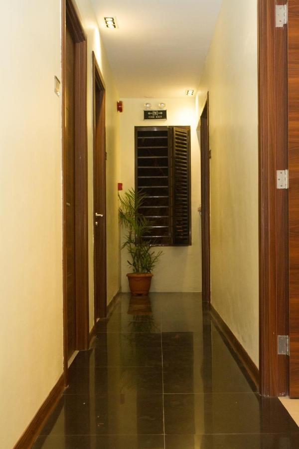 Verovino Suites Cebu Esterno foto