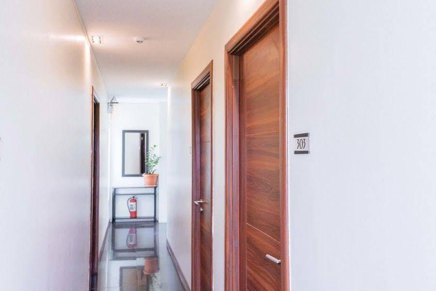 Verovino Suites Cebu Esterno foto